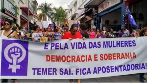 foto-iolanda-toshie-ide-protesto-mulheres-campinas